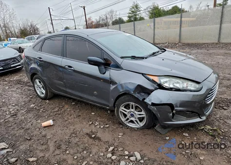 2017 Ford Fiesta Se z USA, uszkodzony, nr VIN 3FADP4BJ9HM105208